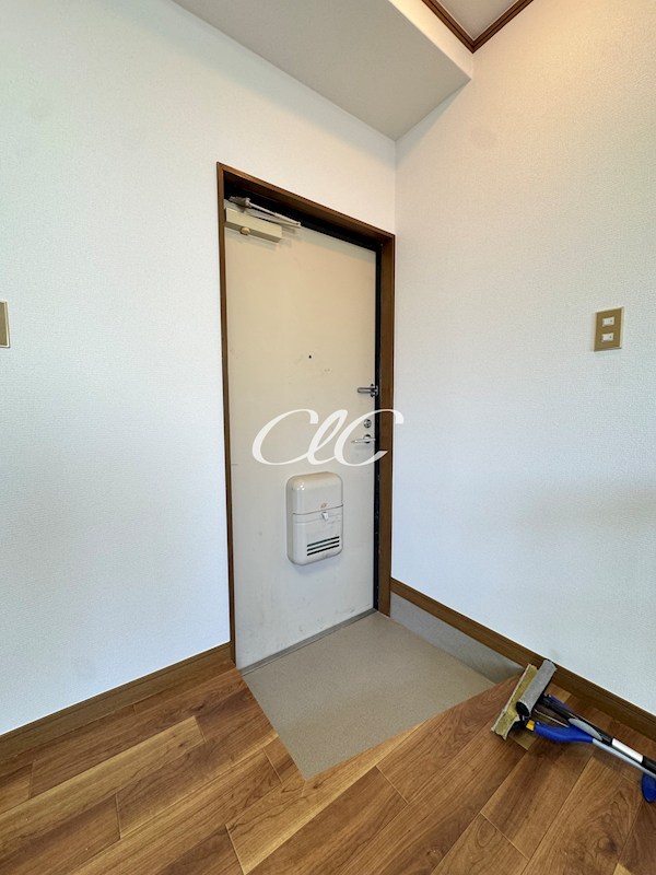 タカネビル 玄関