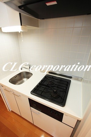 カスタリア新富町Ⅲ キッチン