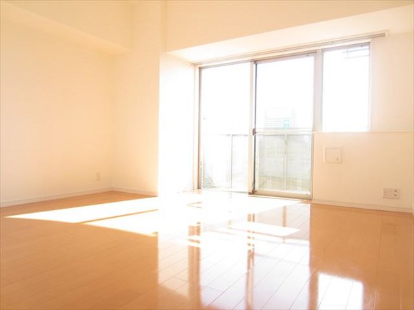 プライムアーバン千住 リビング