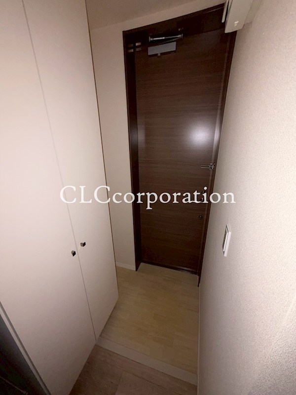 東駒形１丁目メゾン 玄関