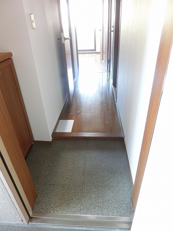 ロイヤルプラザ浅草 玄関