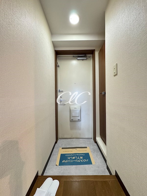 ドミールコンフォール親水公園 玄関