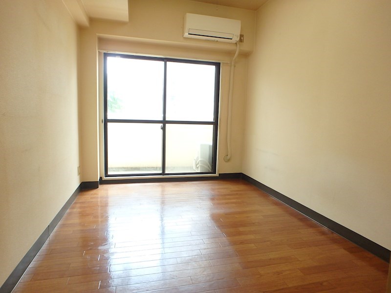 保洋ビル リビング