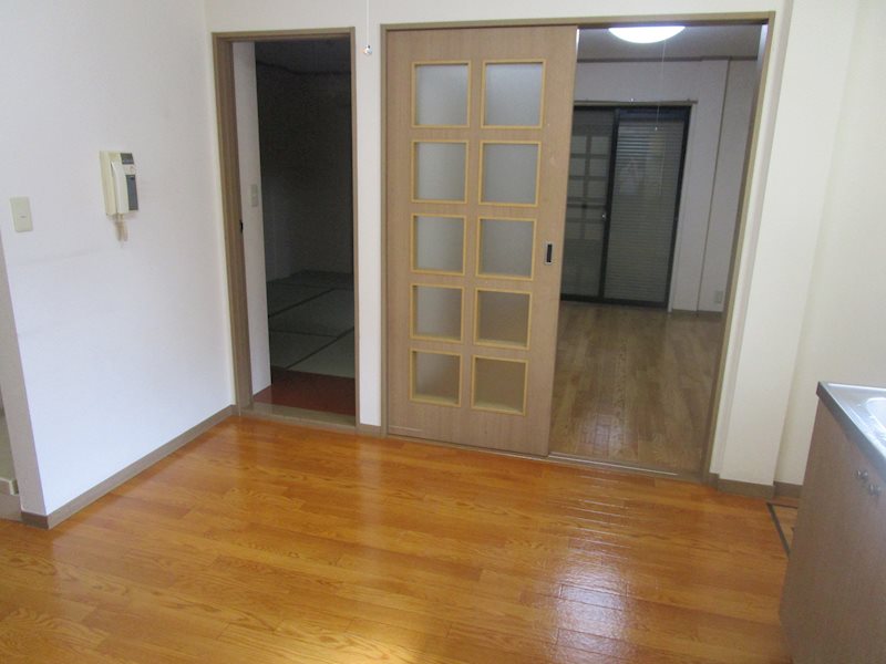 磯貝マンション リビング