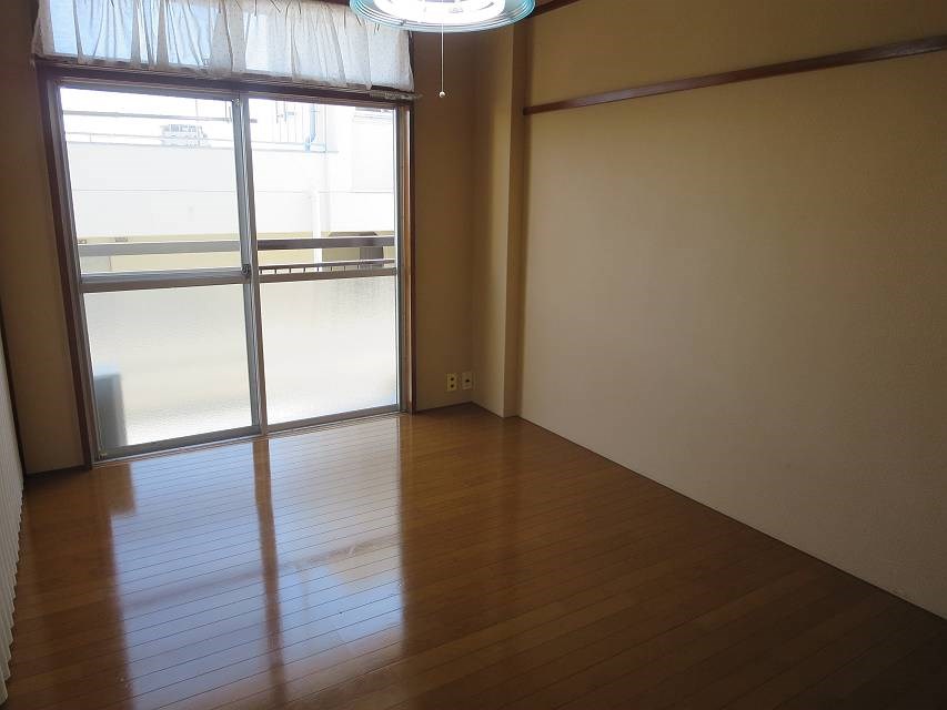 イカリハイツ ベッドルーム