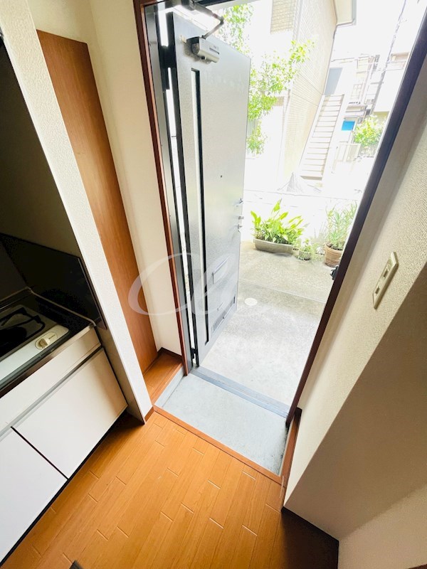 メゾン　ラ・パント 玄関