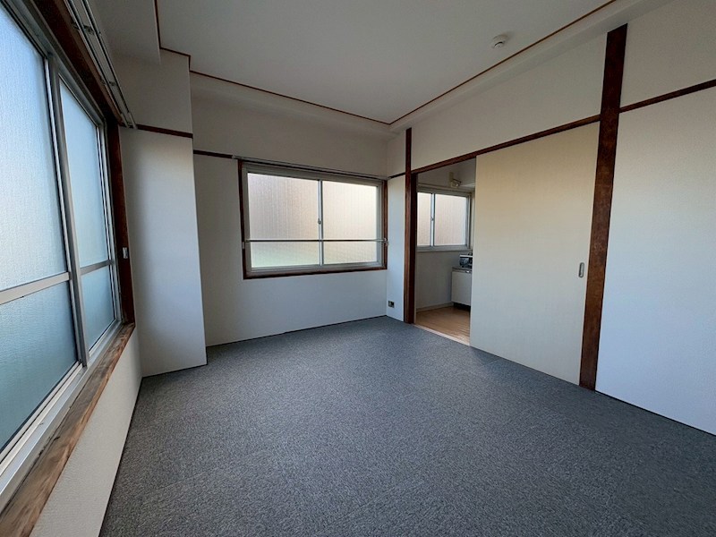 森芳ビル ベッドルーム