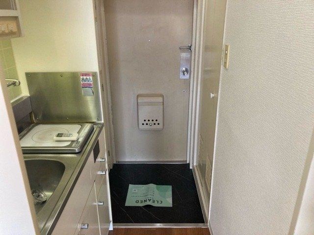 ウィンベルソロ北綾瀬第10 玄関