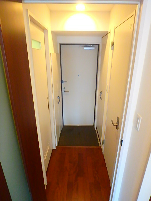 レジデンシア　カルマール 玄関