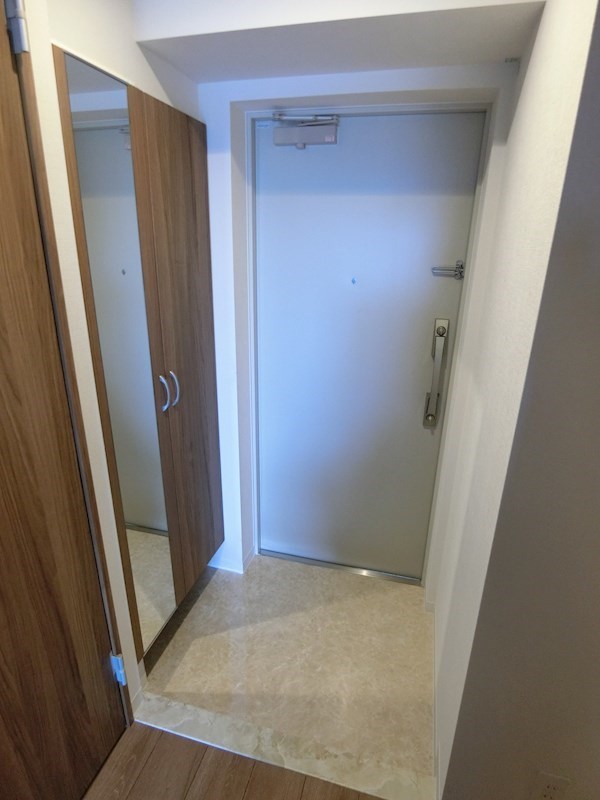 ヴァンテ四つ木 玄関