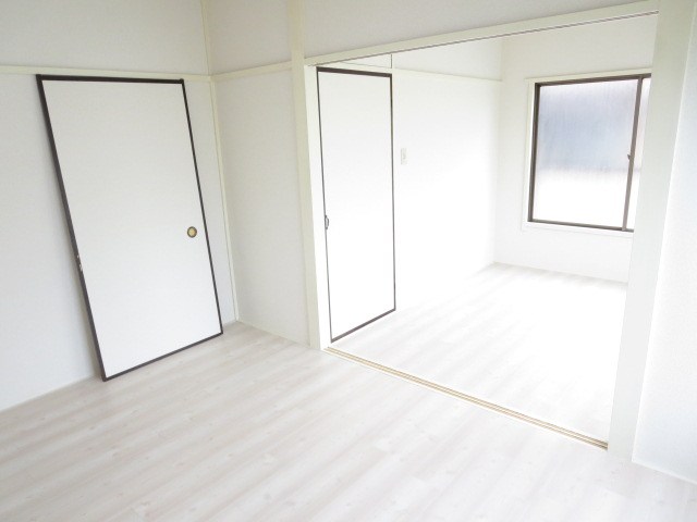 伊藤コーポ リビング