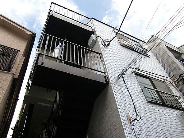 ステップハウスⅡ ベランダ