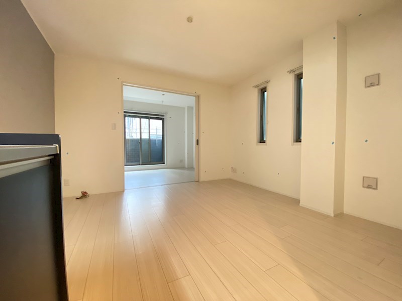 レーヴKJ リビング