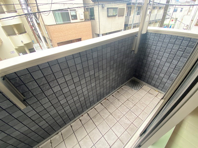 レーヴKJ ベランダ