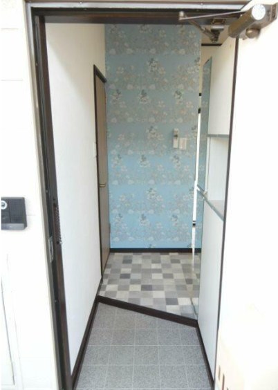 コーポ葵Ａ棟  玄関