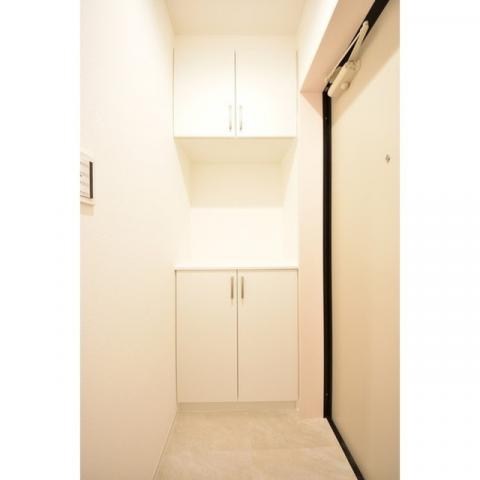 フォルスクラス駒込西ケ原 玄関