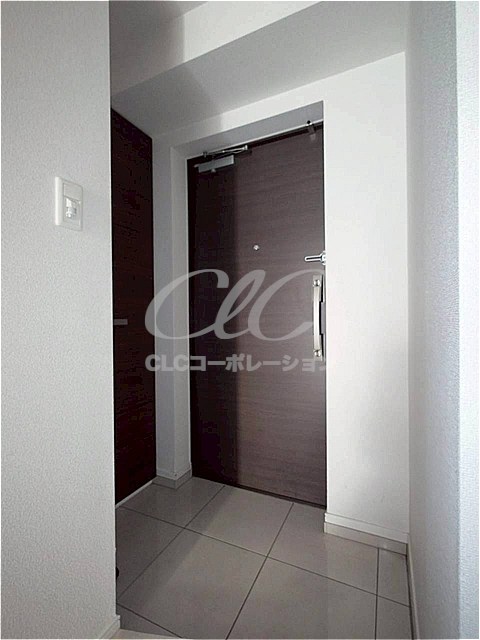 アイル東京深川  玄関