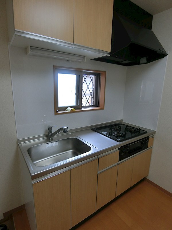 メゾネットK キッチン