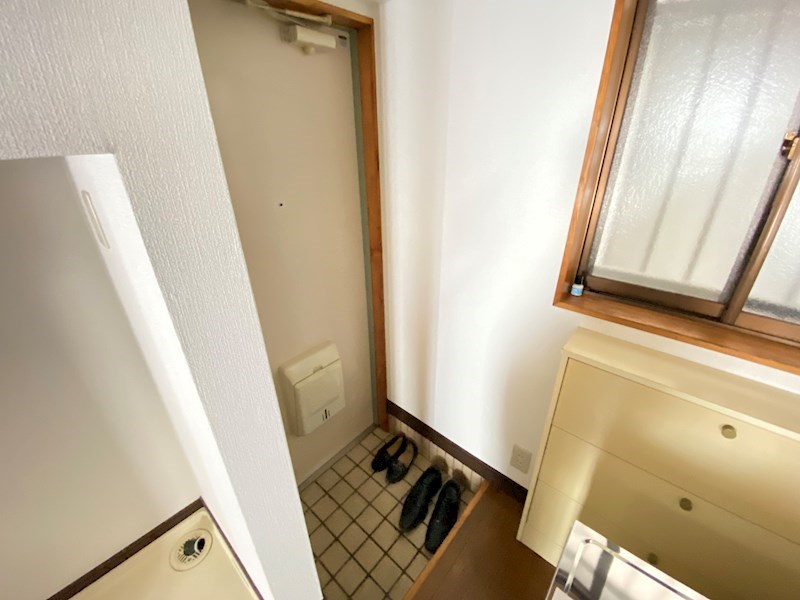 宮崎ハイツ 玄関