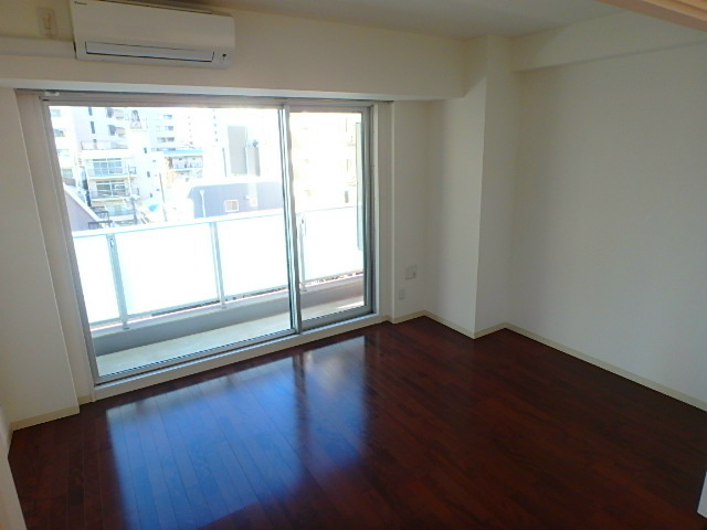 レジデンシア　カルマール リビング