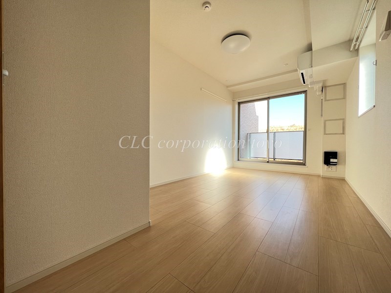 ジェイド リビング