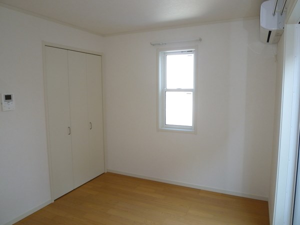 メゾンドジュンキ ベッドルーム