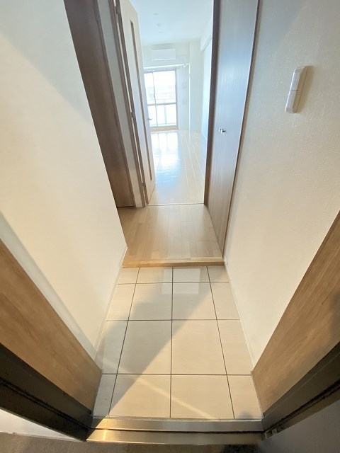 スカイグランデ新御徒町 玄関