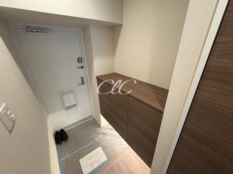 第２荒井プレイス 玄関