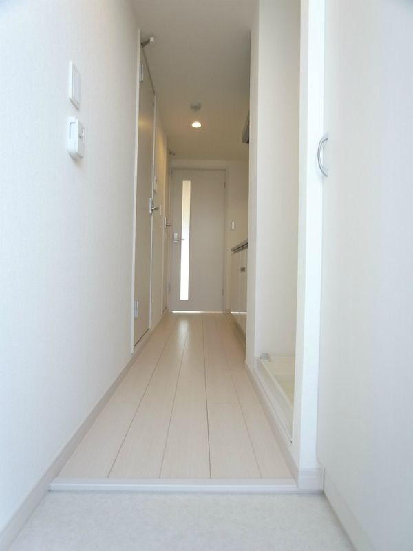 リブリ・サントノーレ 玄関