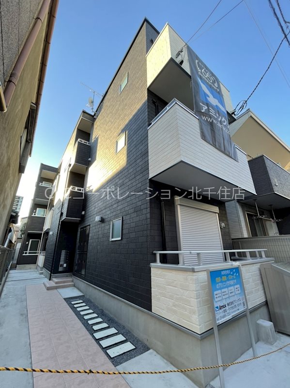 アネシス・ロジェ  外観