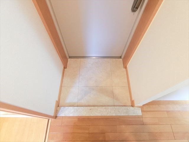 スコレータムラマⅡ 玄関