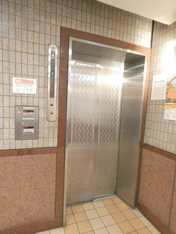 ライオンズマンション綾瀬・谷中公園  その他外観2