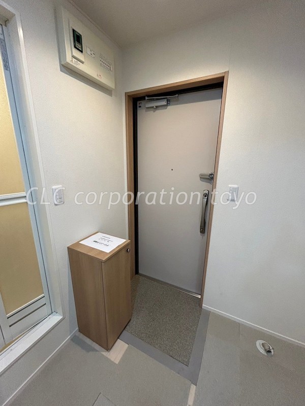 プランドールコート   玄関