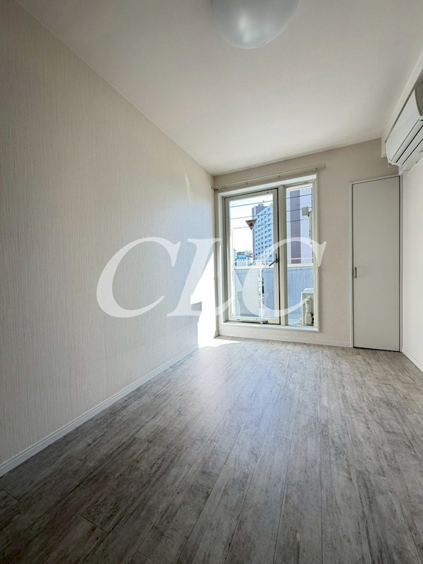 一道ビル ベッドルーム