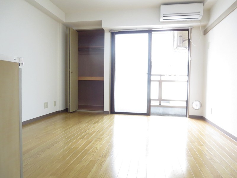 サンフラット ベッドルーム