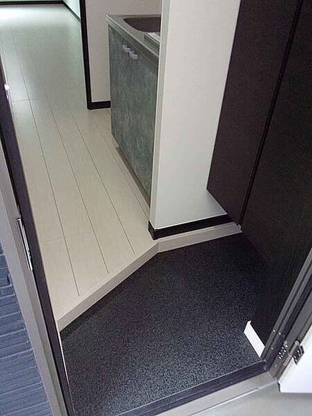 grandir西新井大師 玄関