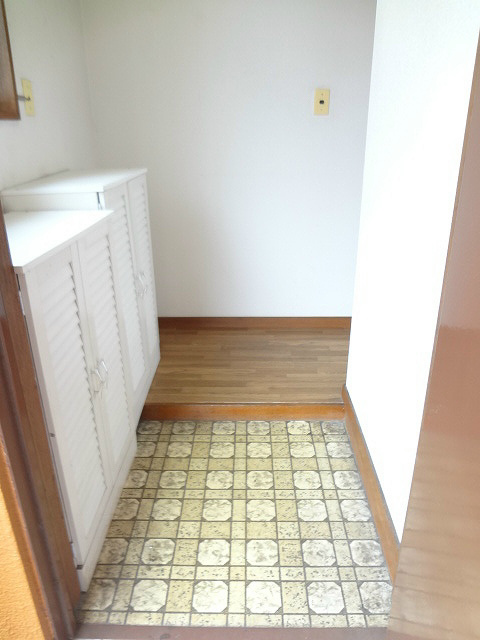 中村マンション 玄関