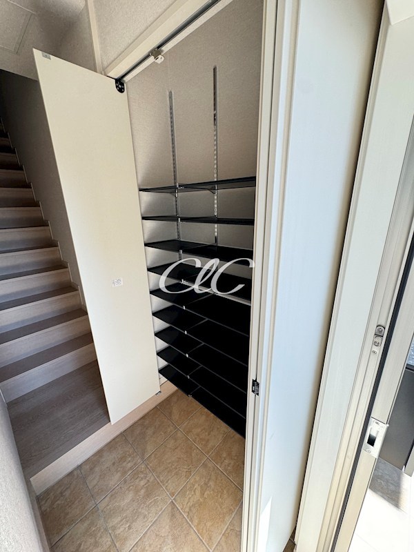 カーム　カモミール 玄関