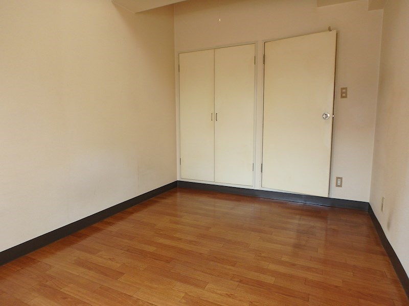 保洋ビル ベッドルーム