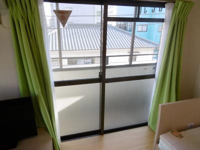 メゾン・ＳＵＧＡⅢ ベランダ