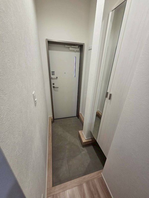 フォレストメゾン恭和Ⅱ 玄関