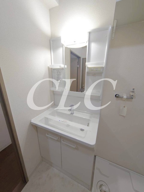 フローレンス森山 その他1