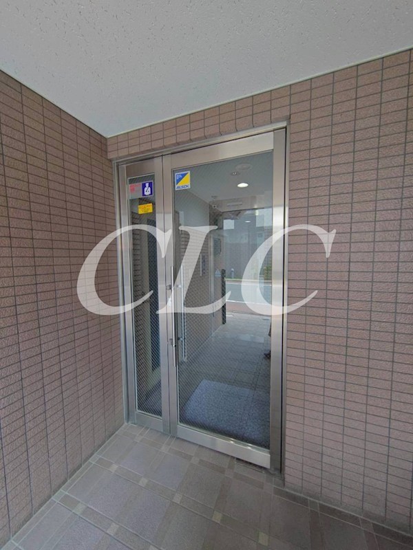 フローレンス森山 その他3