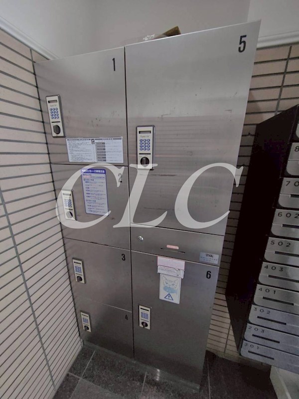 フローレンス森山 その他7