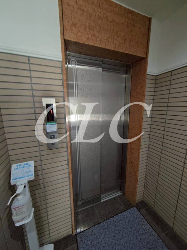 フローレンス森山 その他9