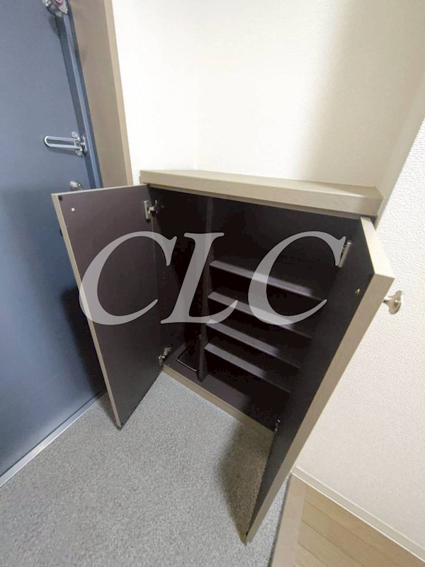 フローレンス森山 その他16