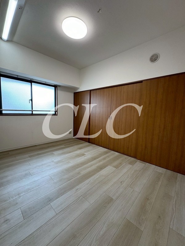 ロイヤルプラザ浅草 ベッドルーム