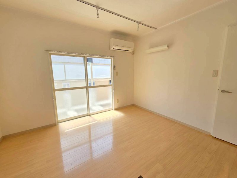 マインドハイム恭和 リビング