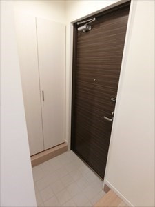 グリエラ町屋  玄関