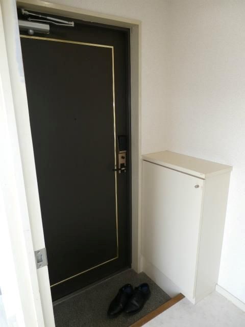 エスパッソ綾瀬 玄関